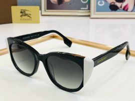 Picture of Burberry Sunglasses _SKUfw49449087fw